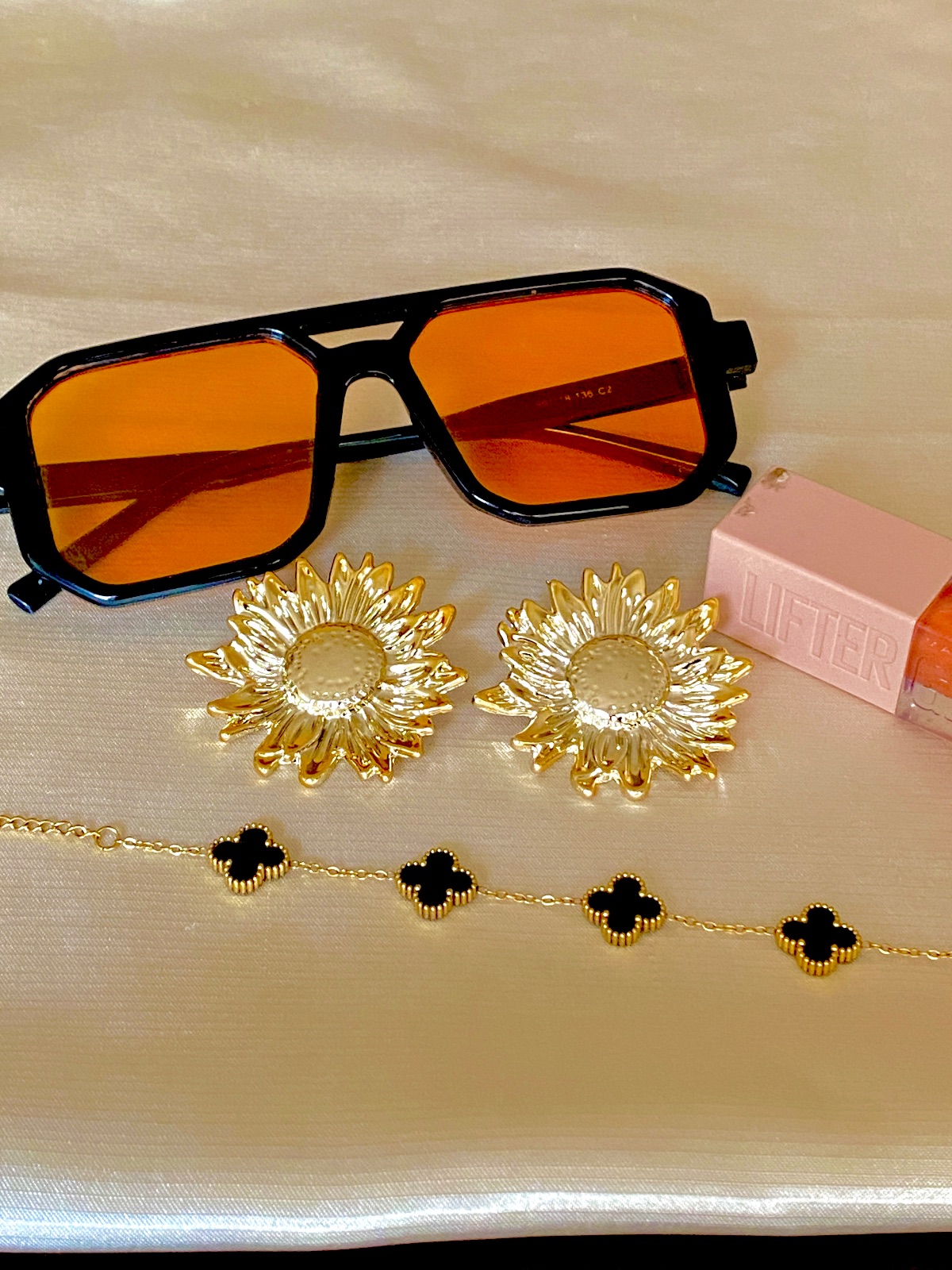 Exquisite flower chunky earring