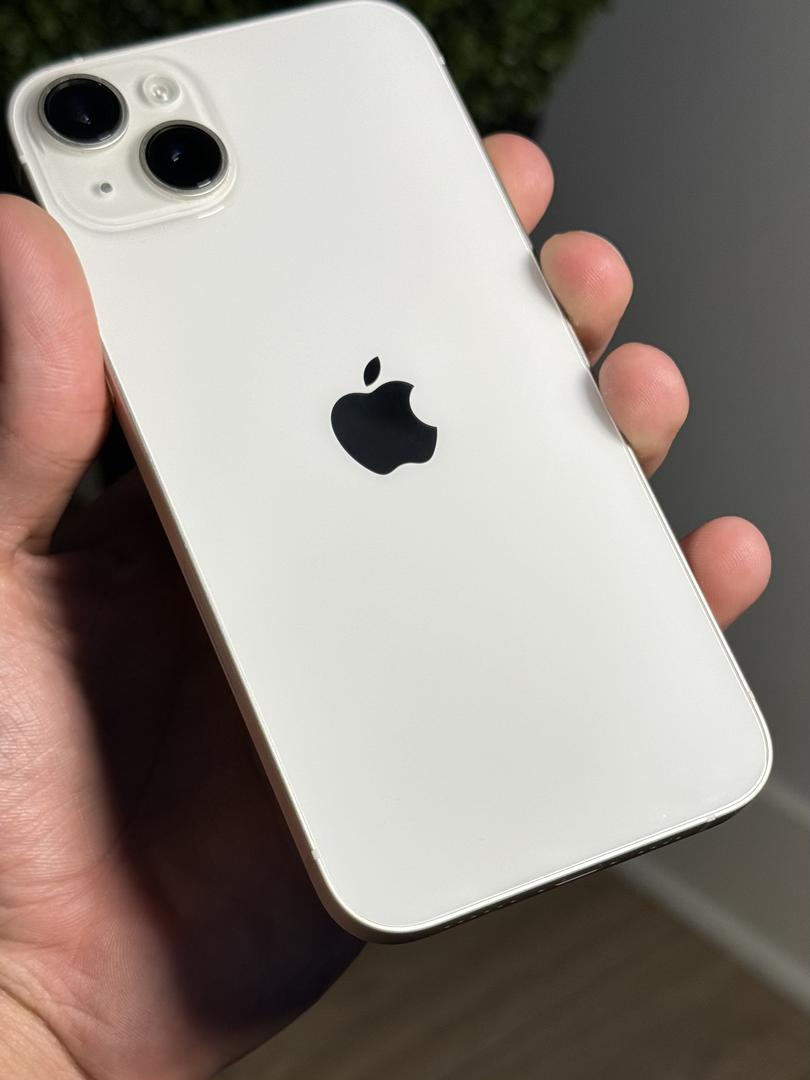 Iphone 14 plain