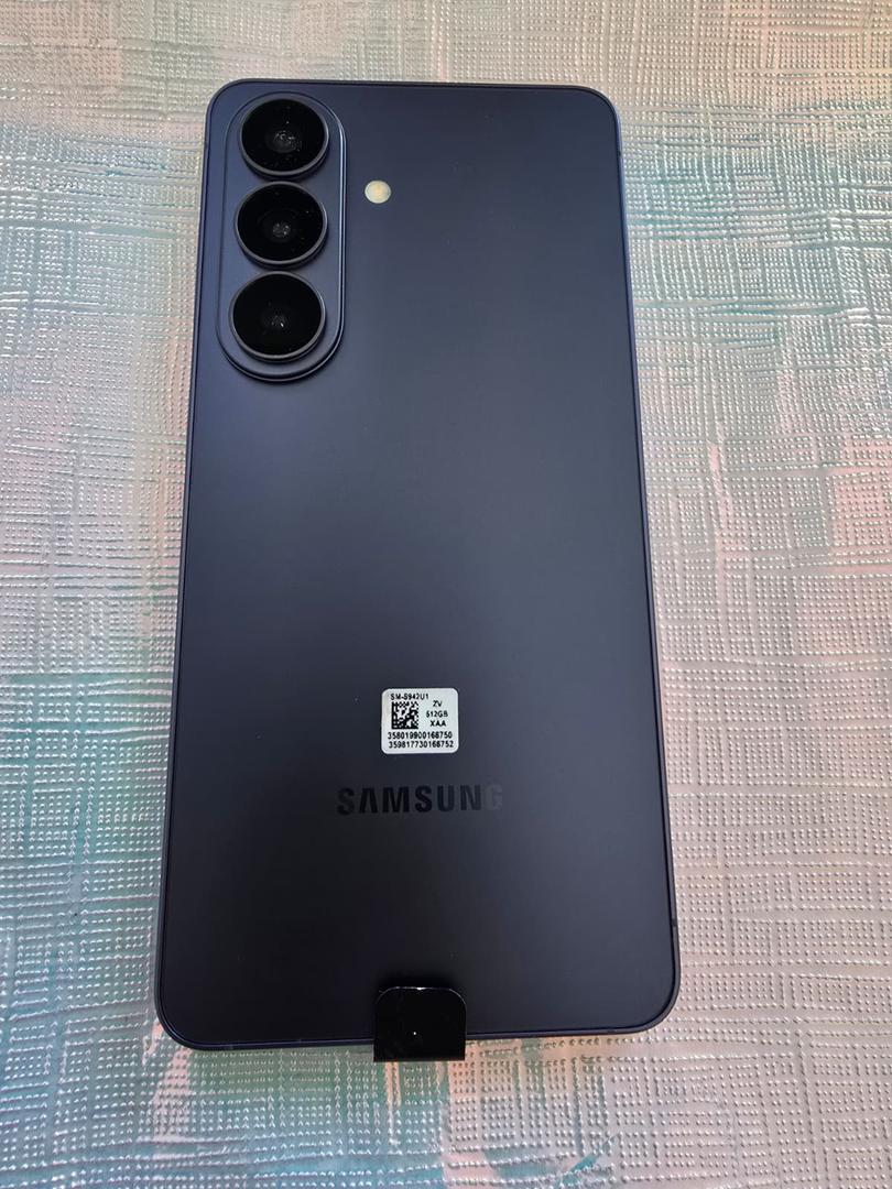Samsung S26